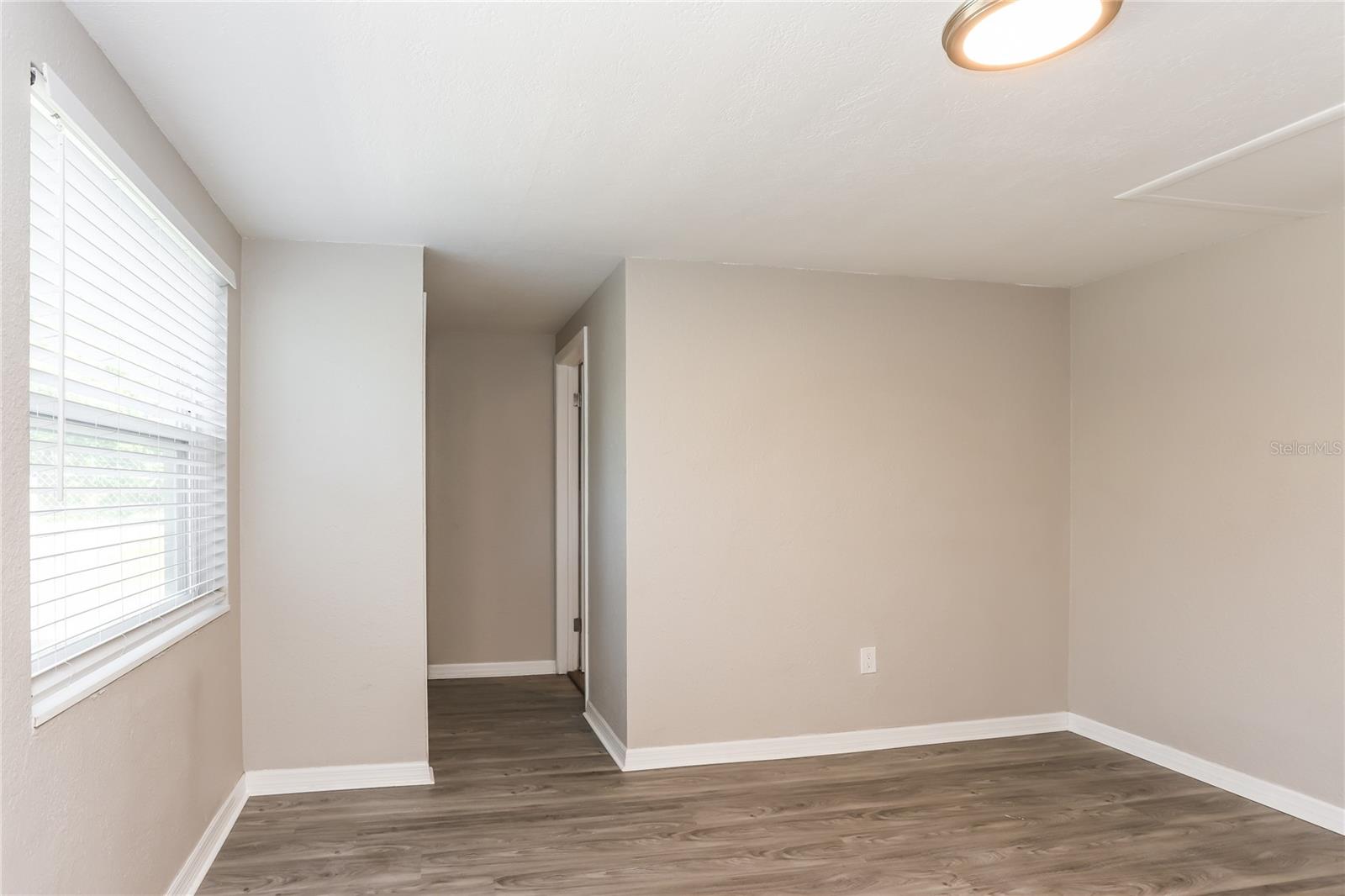 LAKEWOOD ESTATES SEC B - Residential Lease