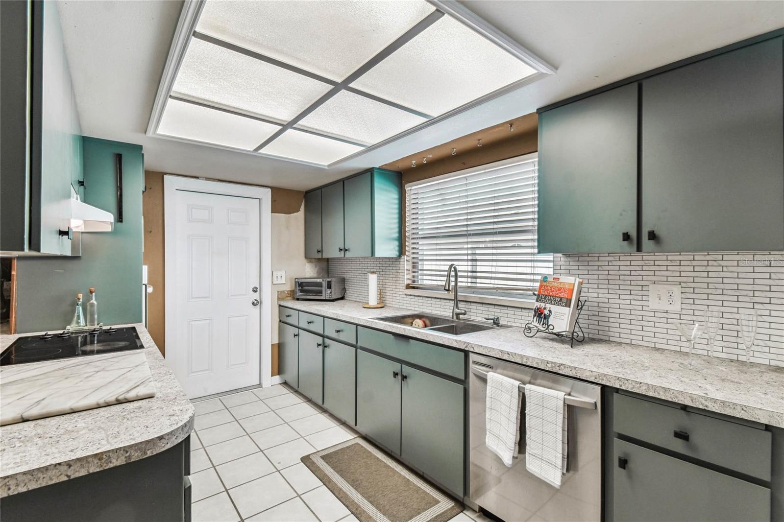 BAY CREST PARK UNIT 21 - Residential