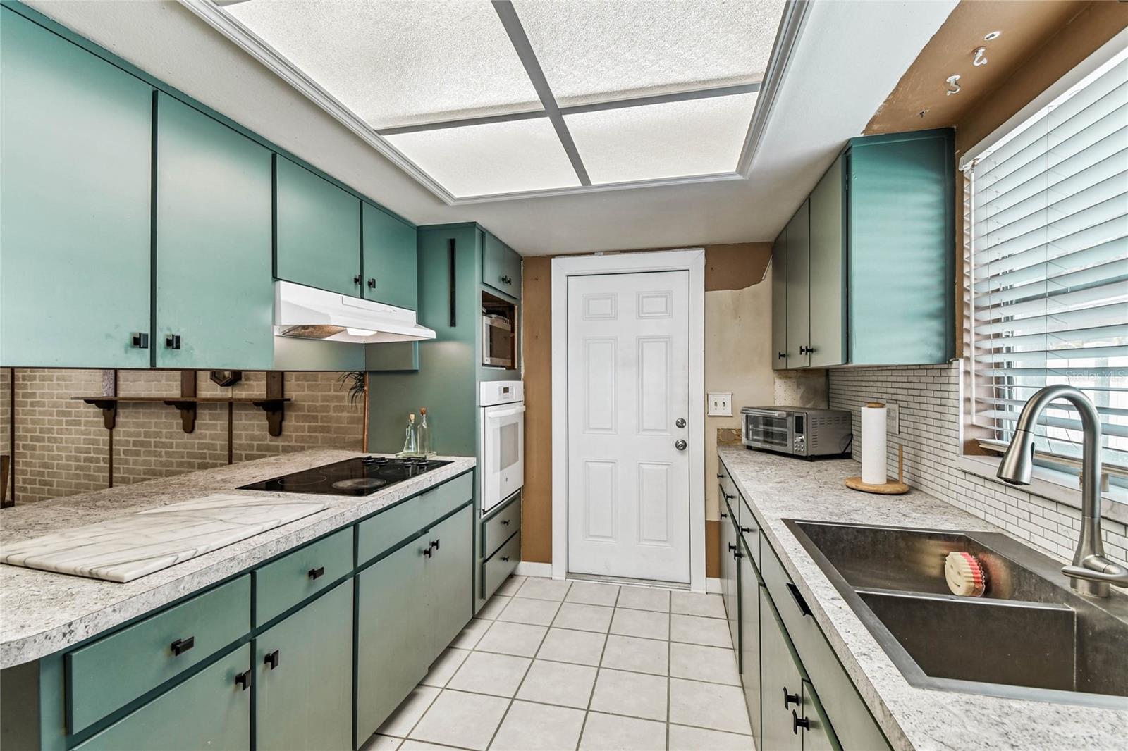 BAY CREST PARK UNIT 21 - Residential