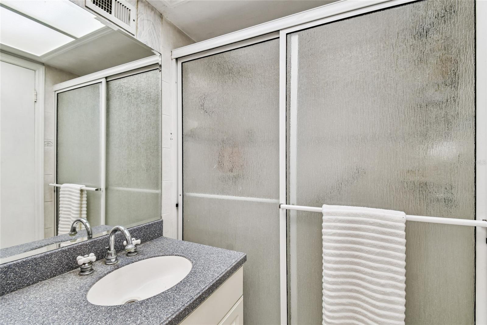BAY CREST PARK UNIT 21 - Residential