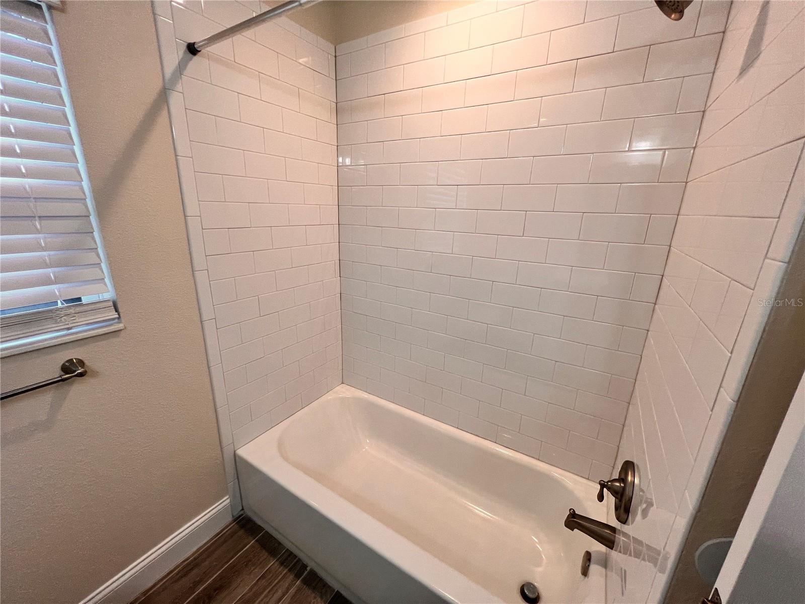 HILLCREST HEIGHTS 2ND ADD - Residential Lease