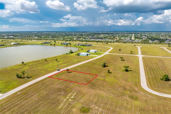88 WREN DR, PLACIDA, FL 33946 - Image f5386ab35f0cb1341a66c46b0a7bd4e1/3062804352