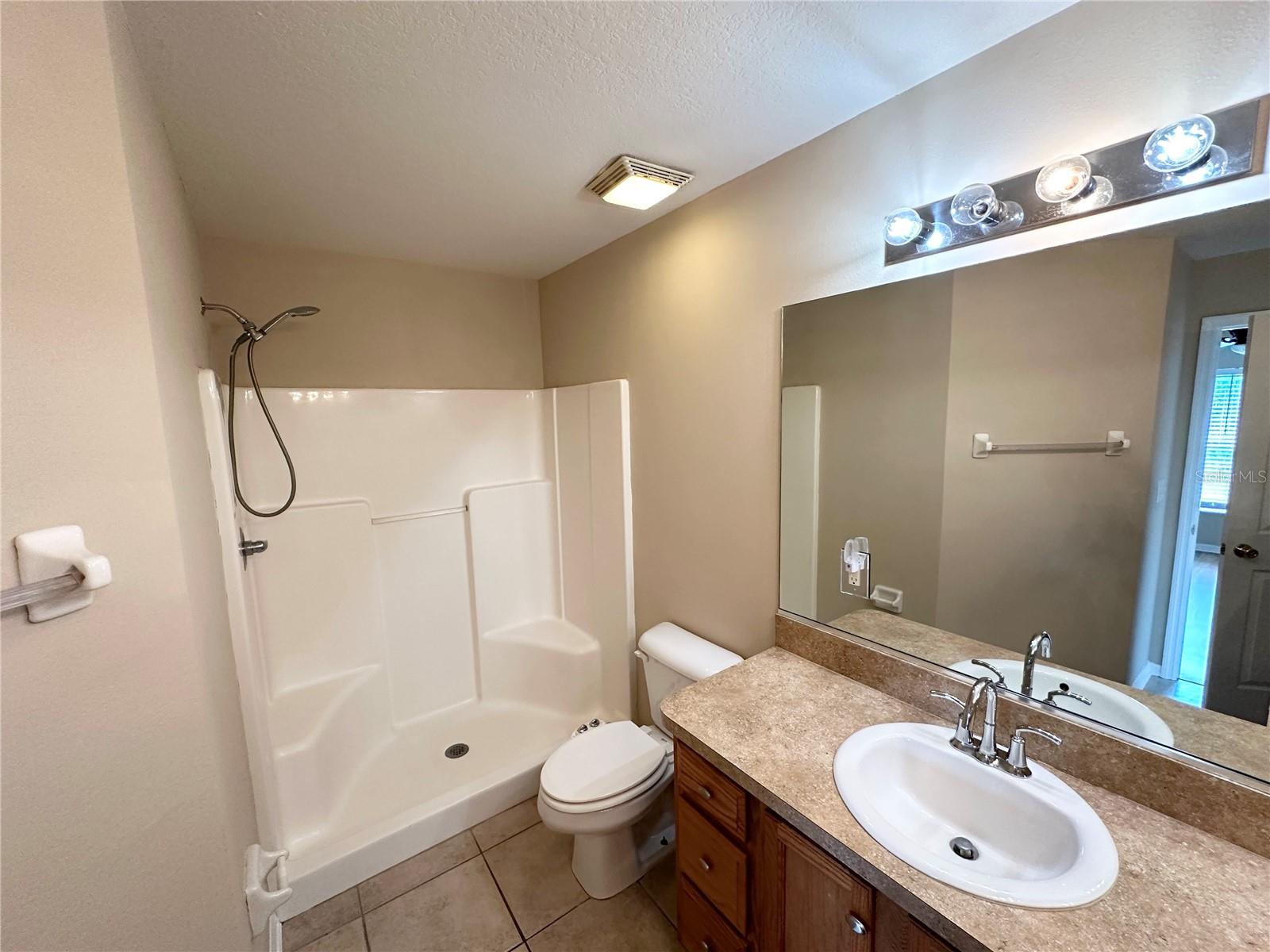 PINE GROVE - Residential