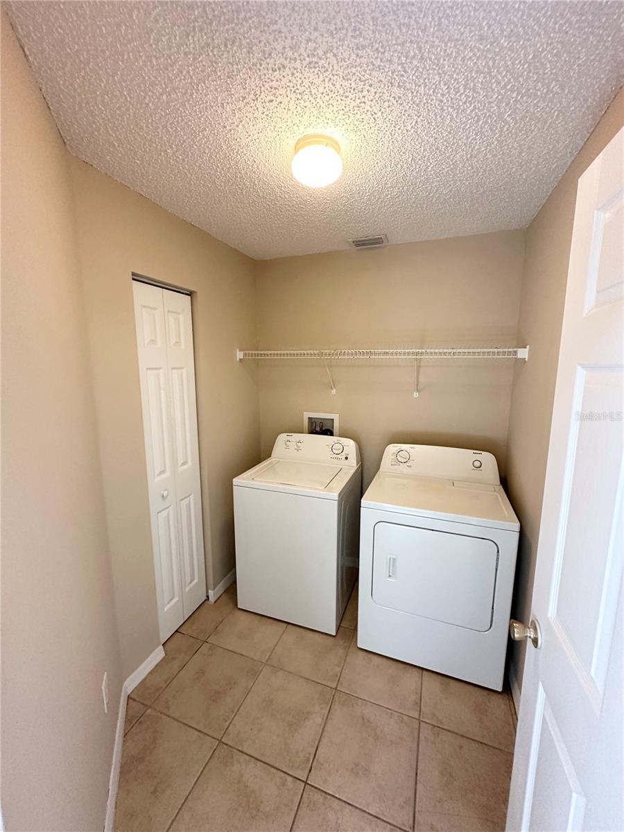 PINE GROVE - Residential