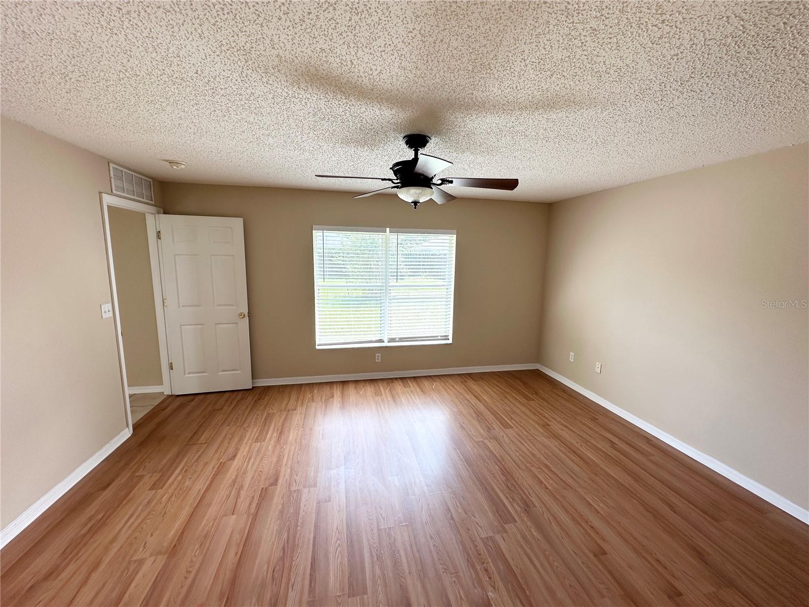 PINE GROVE - Residential