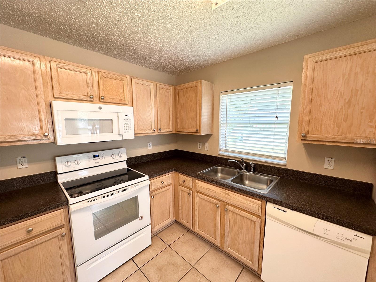 PINE GROVE - Residential