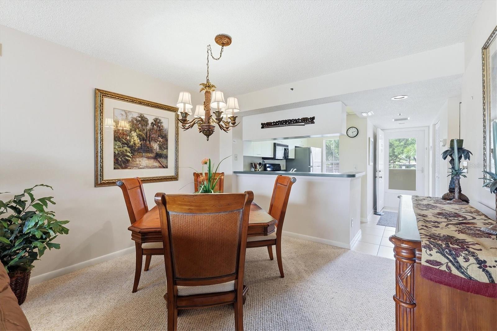 EIGHTH FAIRWAY - Residential