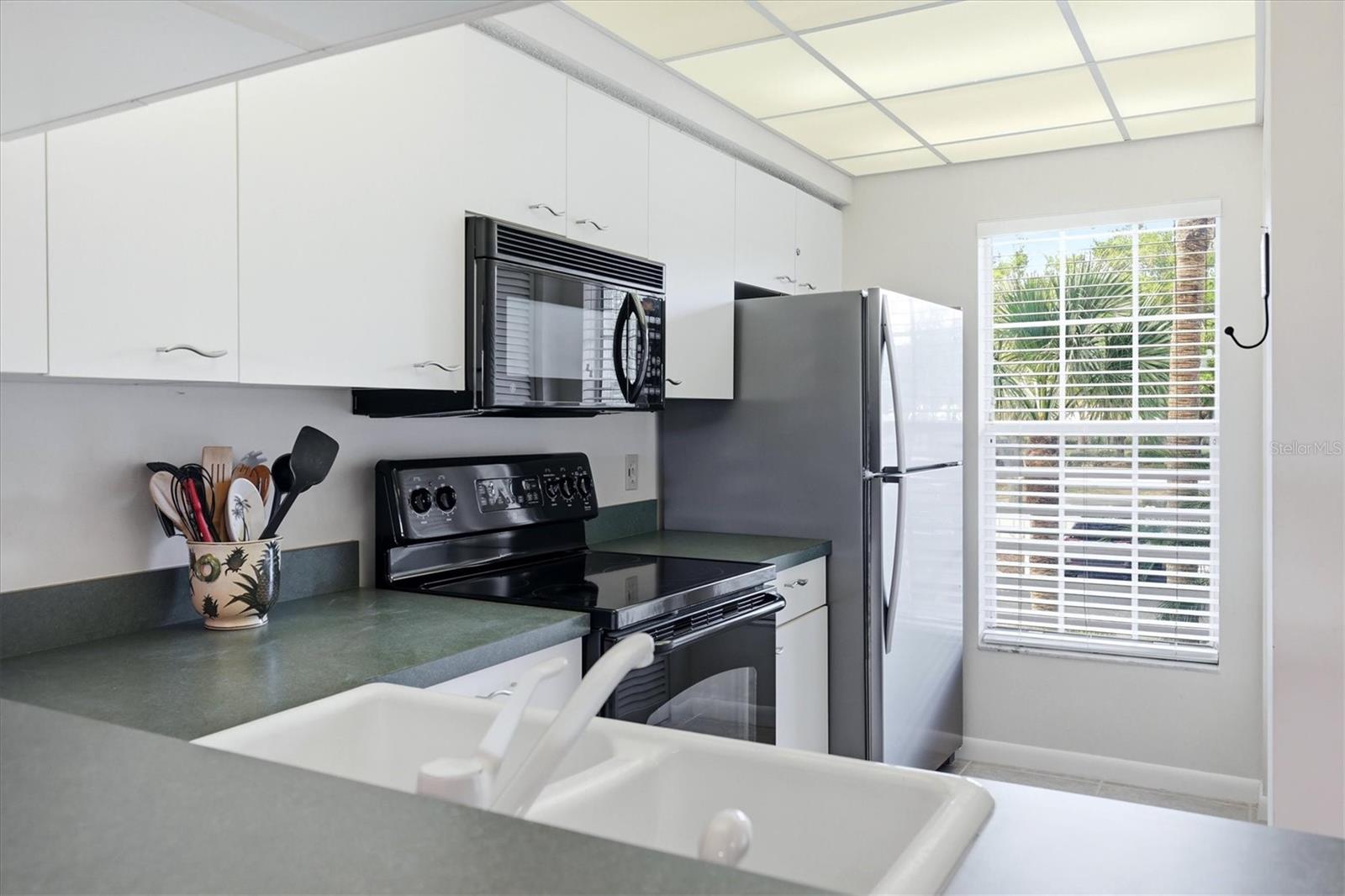 EIGHTH FAIRWAY - Residential