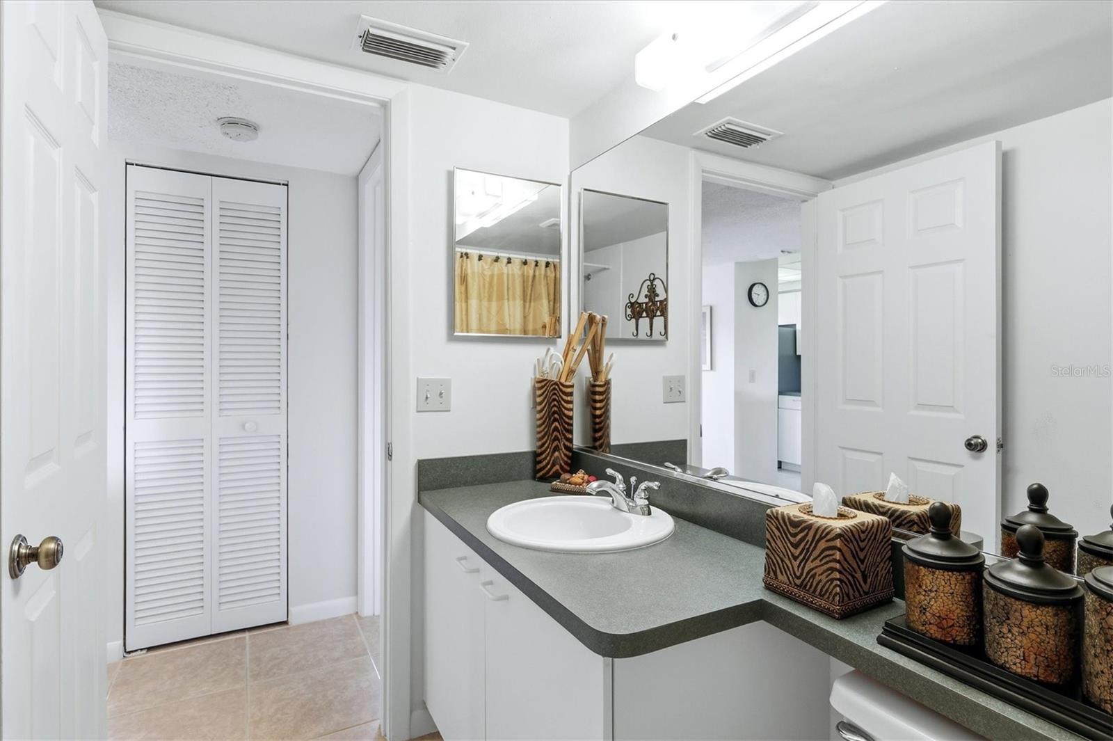 EIGHTH FAIRWAY - Residential