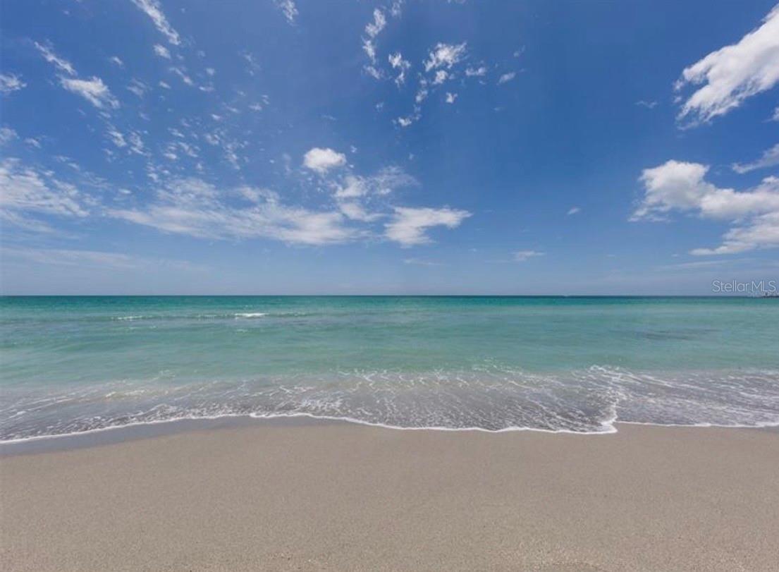 EIGHTH FAIRWAY - Residential