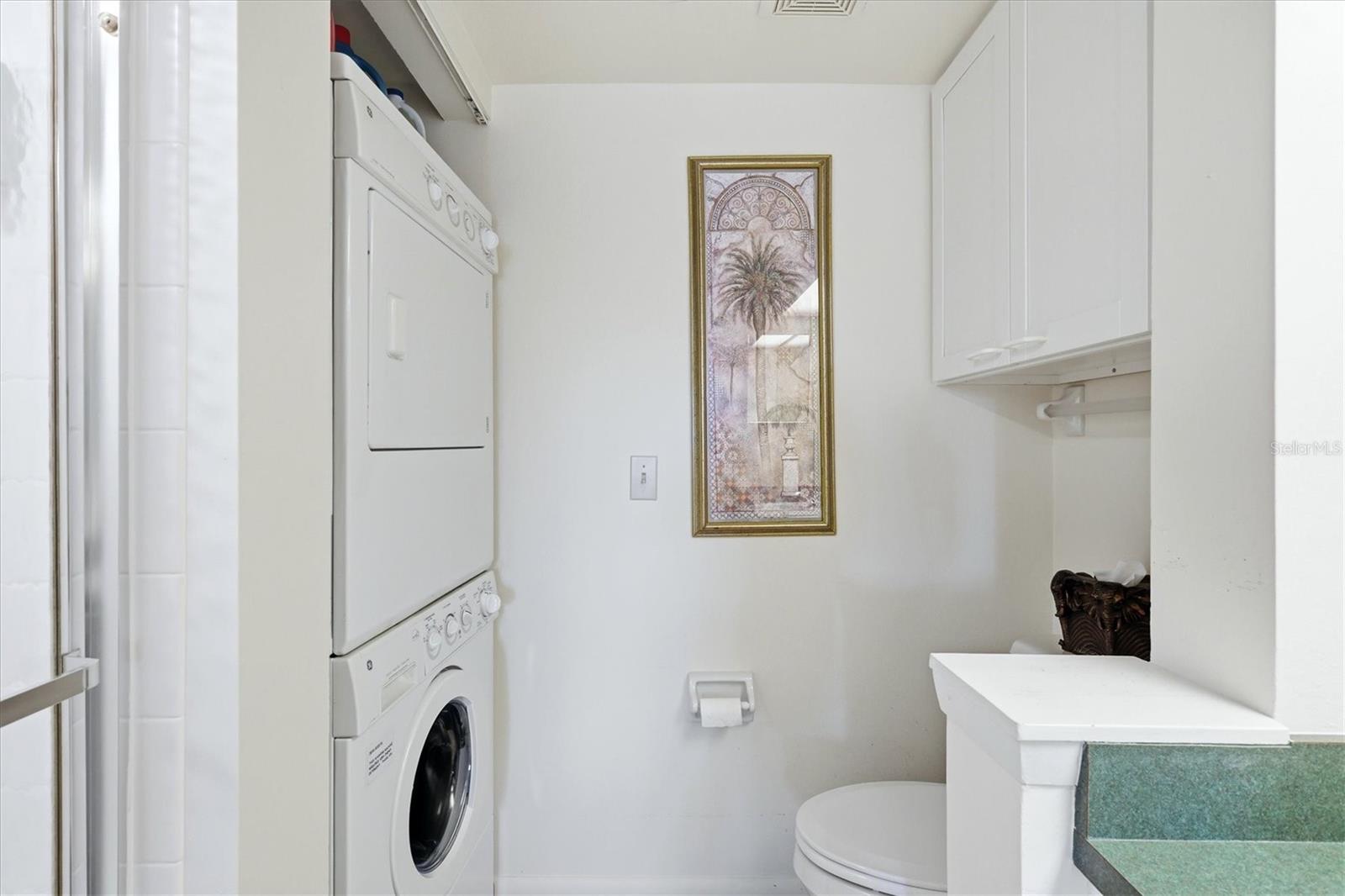 EIGHTH FAIRWAY - Residential