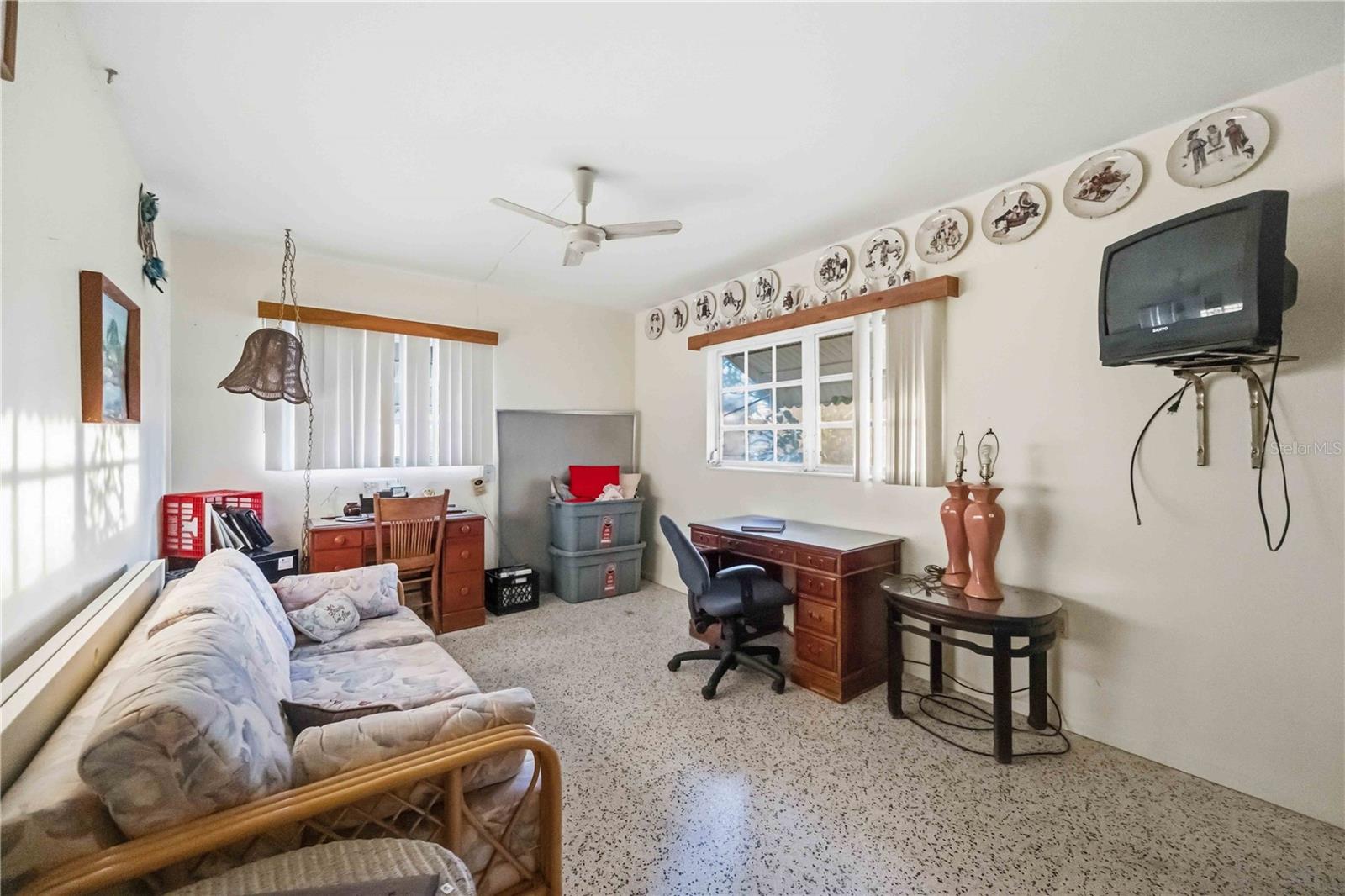 BEACH VILLAGE - Residential