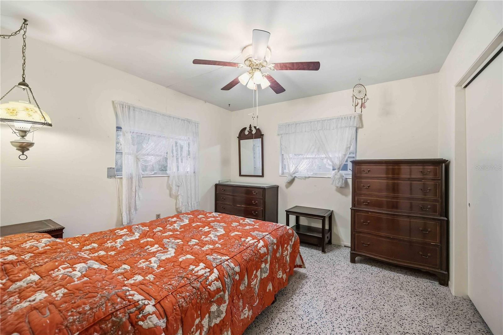 BEACH VILLAGE - Residential