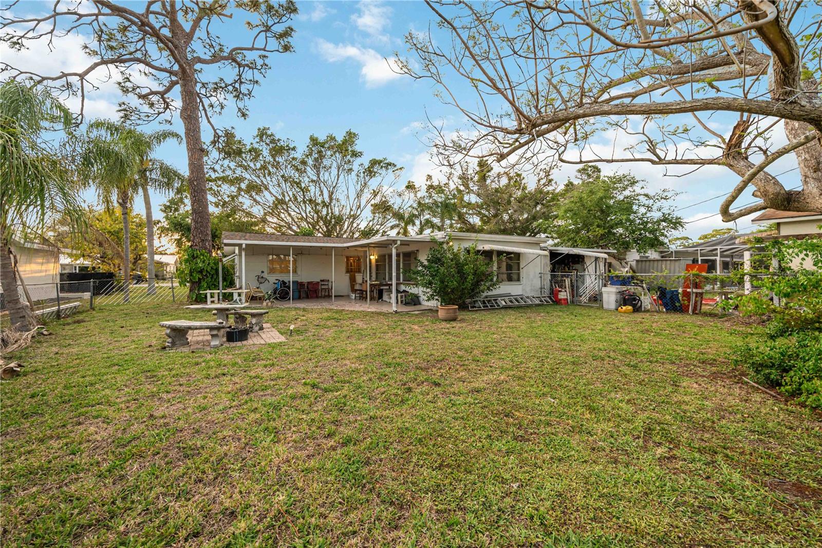 BEACH VILLAGE - Residential