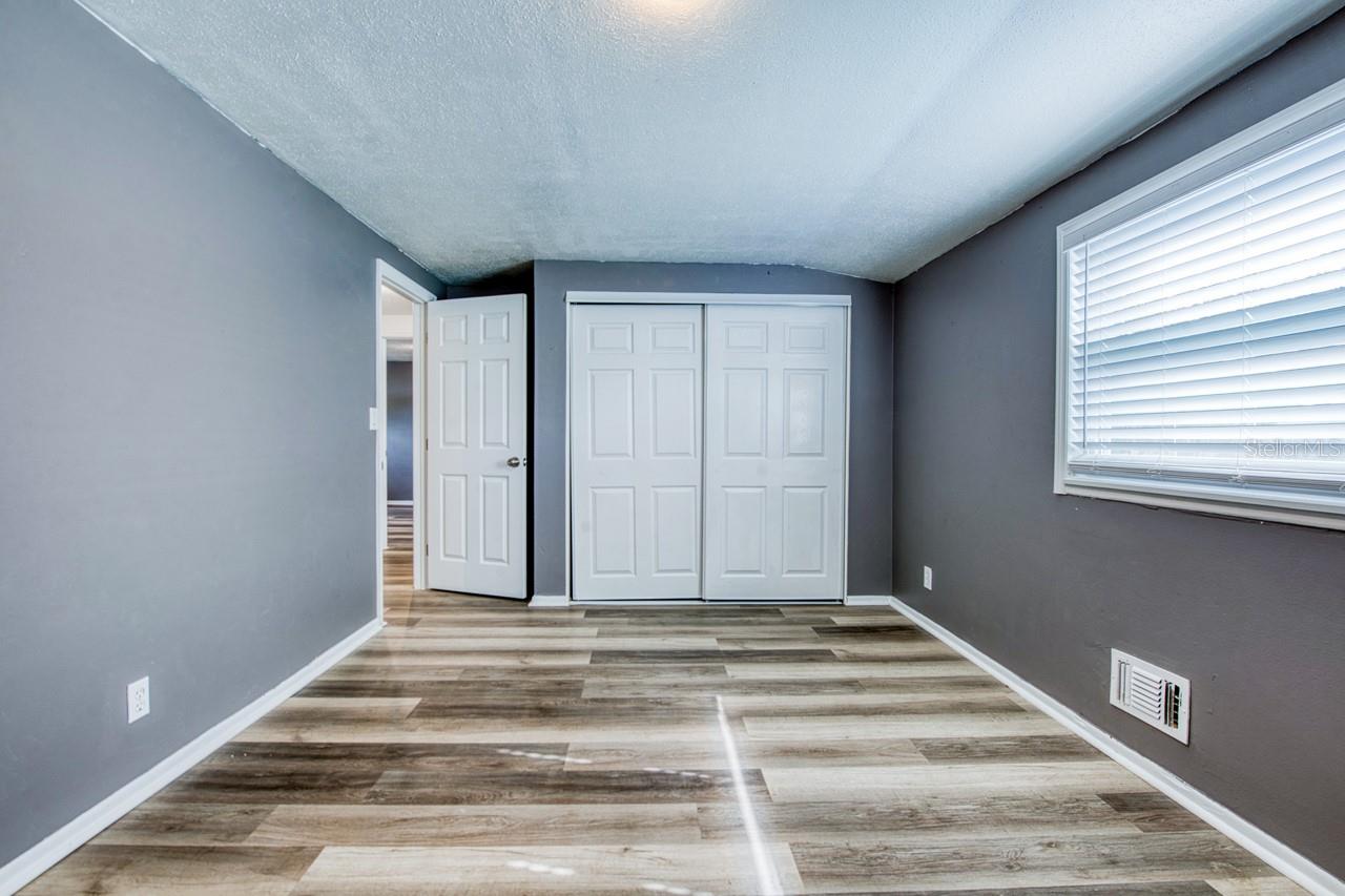 FAIRVIEW ESTATES - Residential