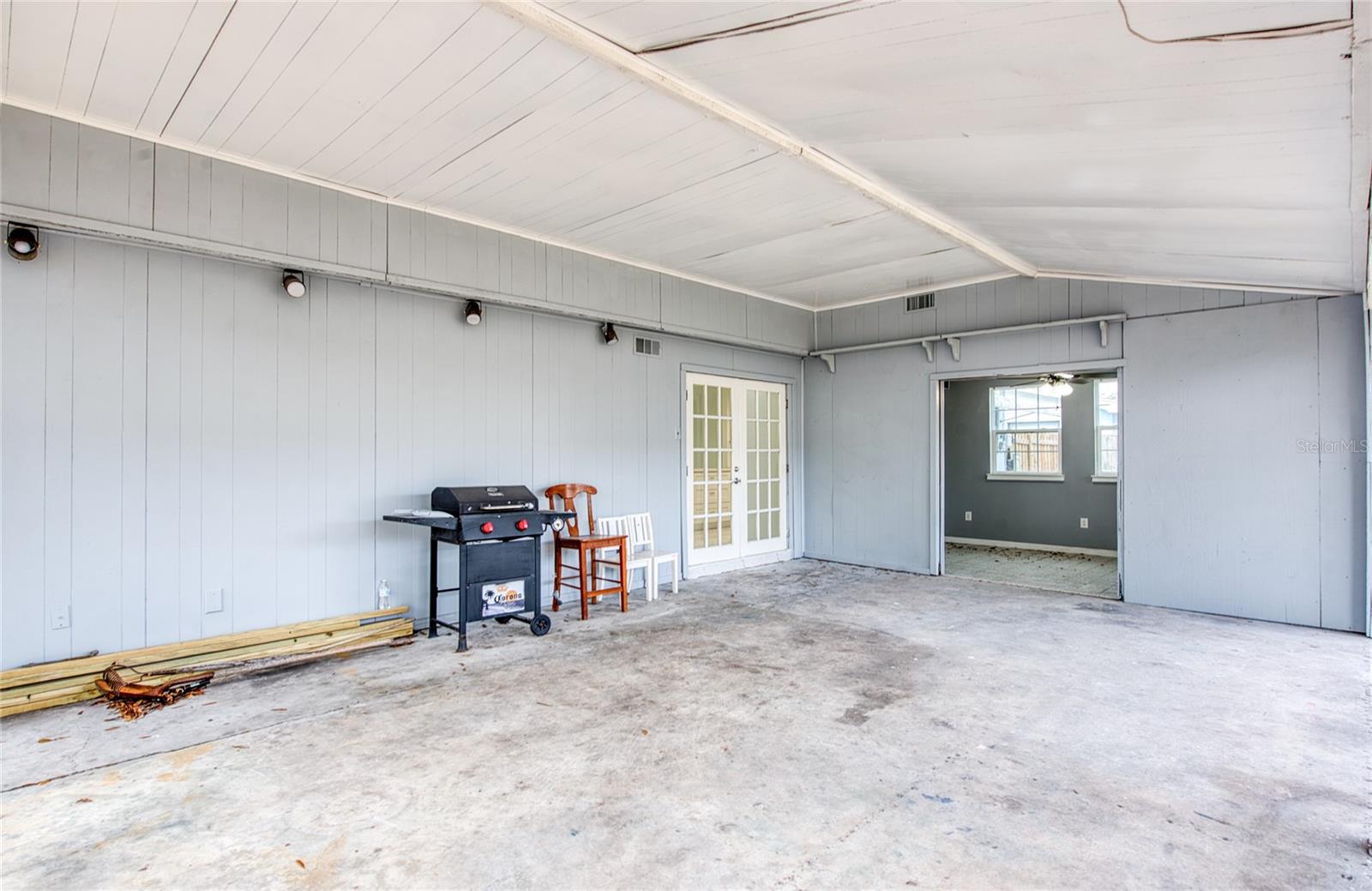 FAIRVIEW ESTATES - Residential