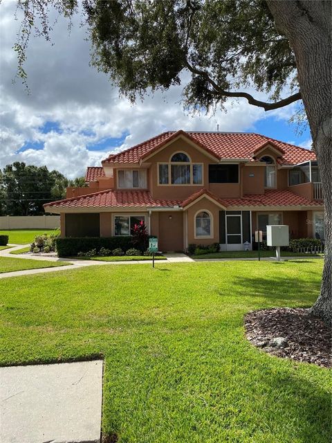 A home in WINTER HAVEN