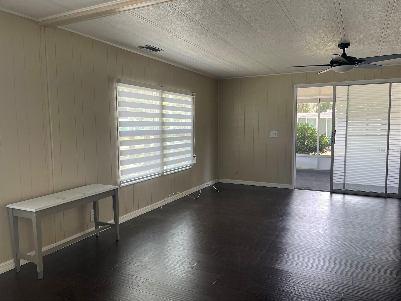CONTINENTAL COUNTRY CLUB - Residential