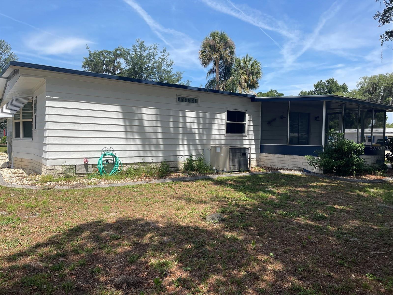 CONTINENTAL COUNTRY CLUB - Residential