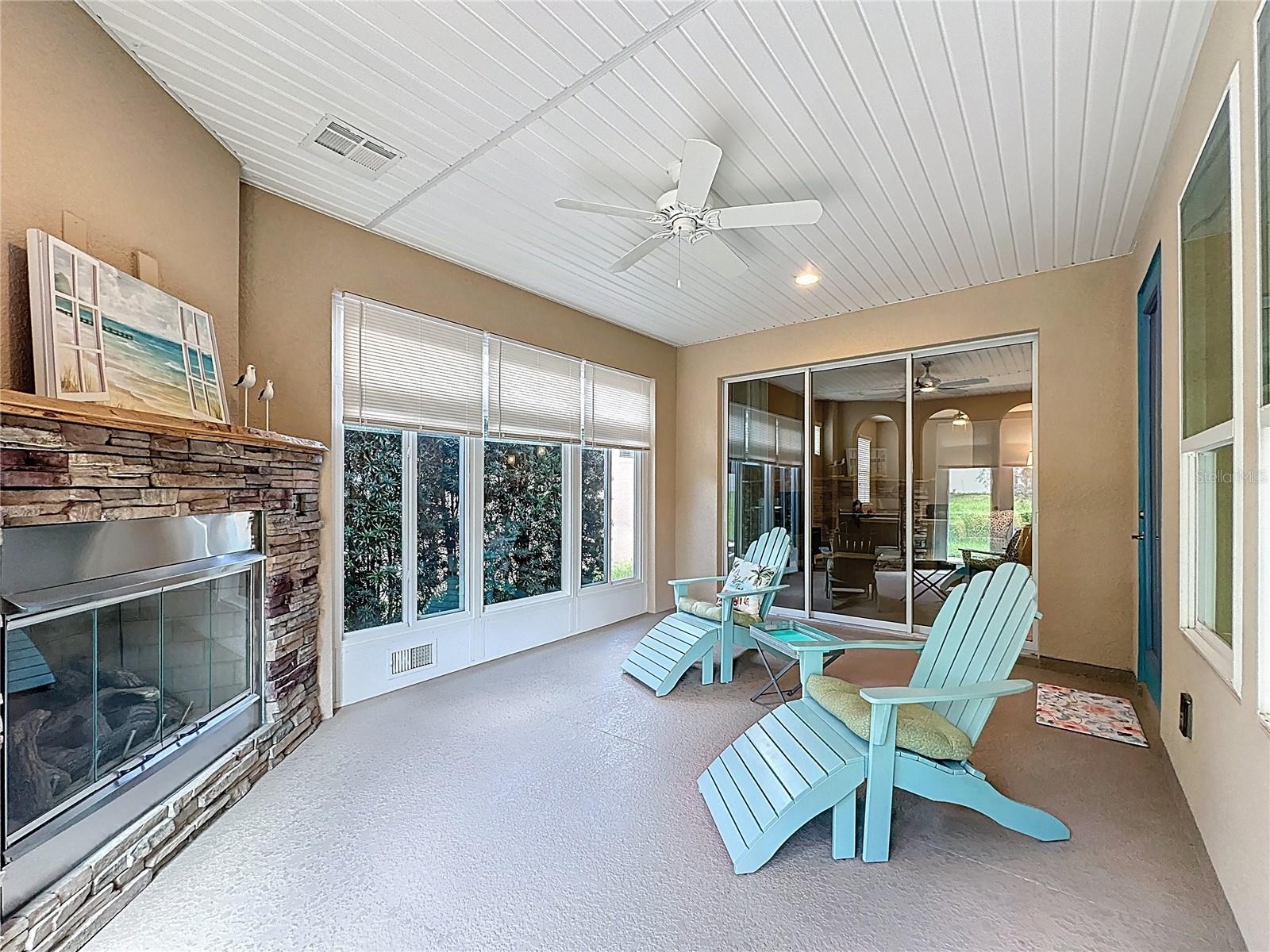 CASCADES/GROVELAND PH 4-1 - Residential