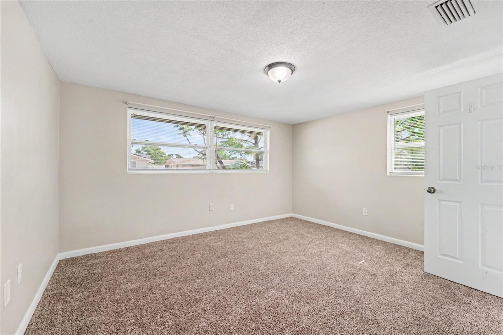 JASMINE LAKES - Residential