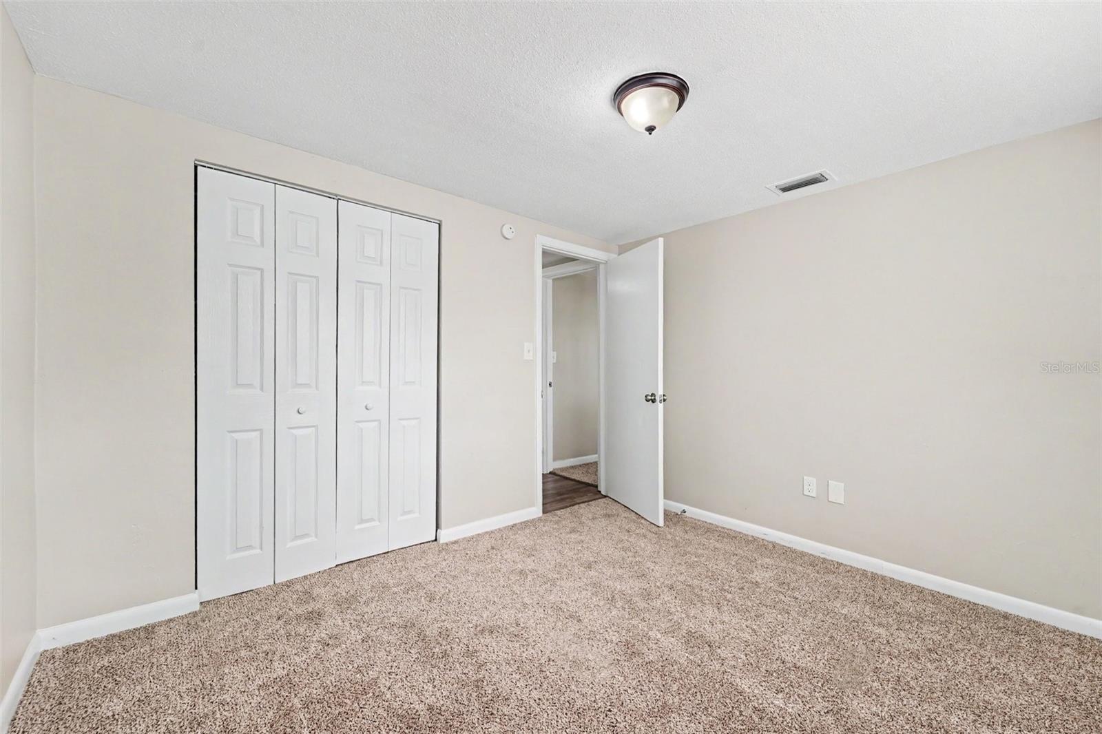 JASMINE LAKES - Residential
