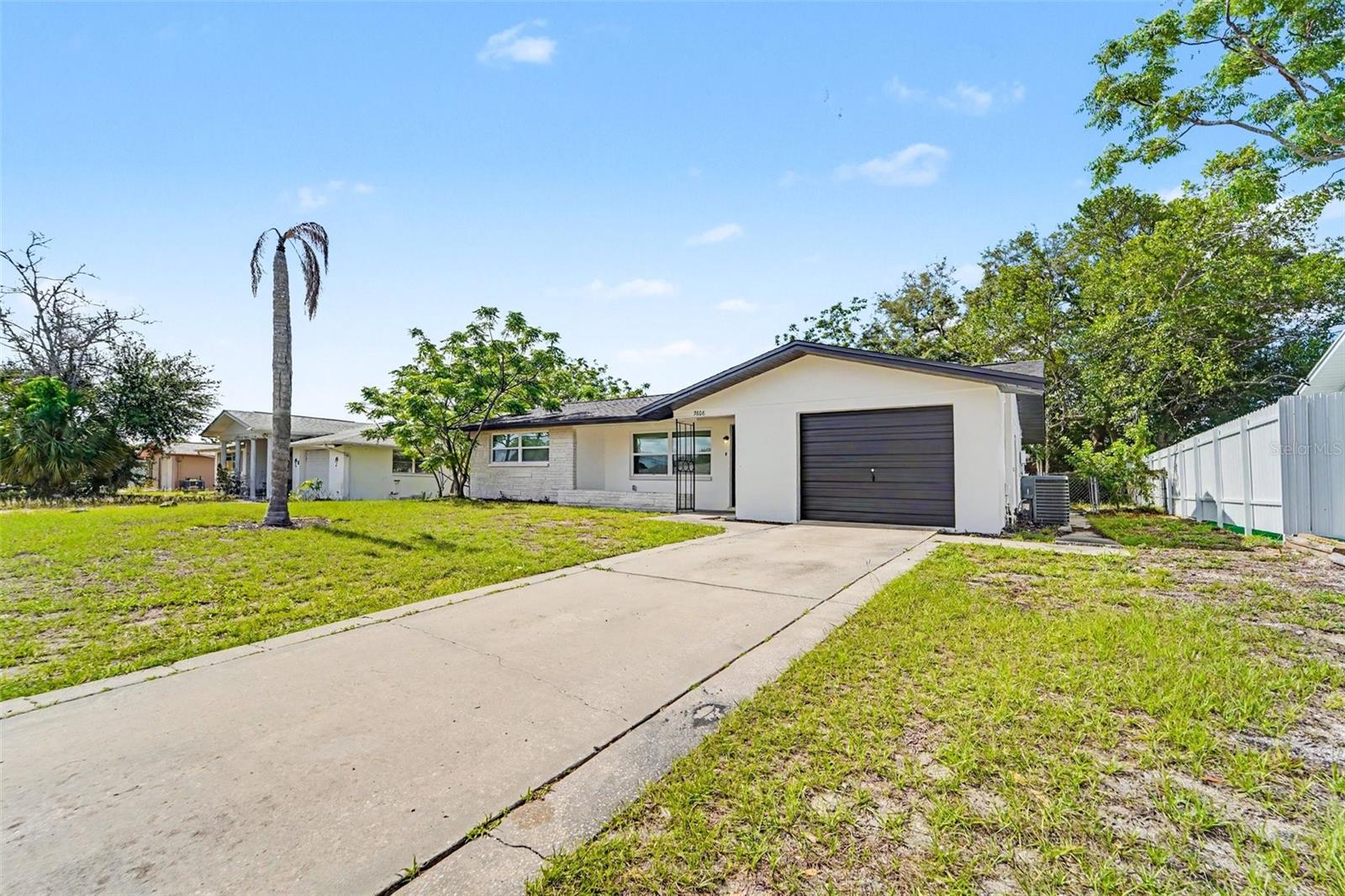 JASMINE LAKES - Residential