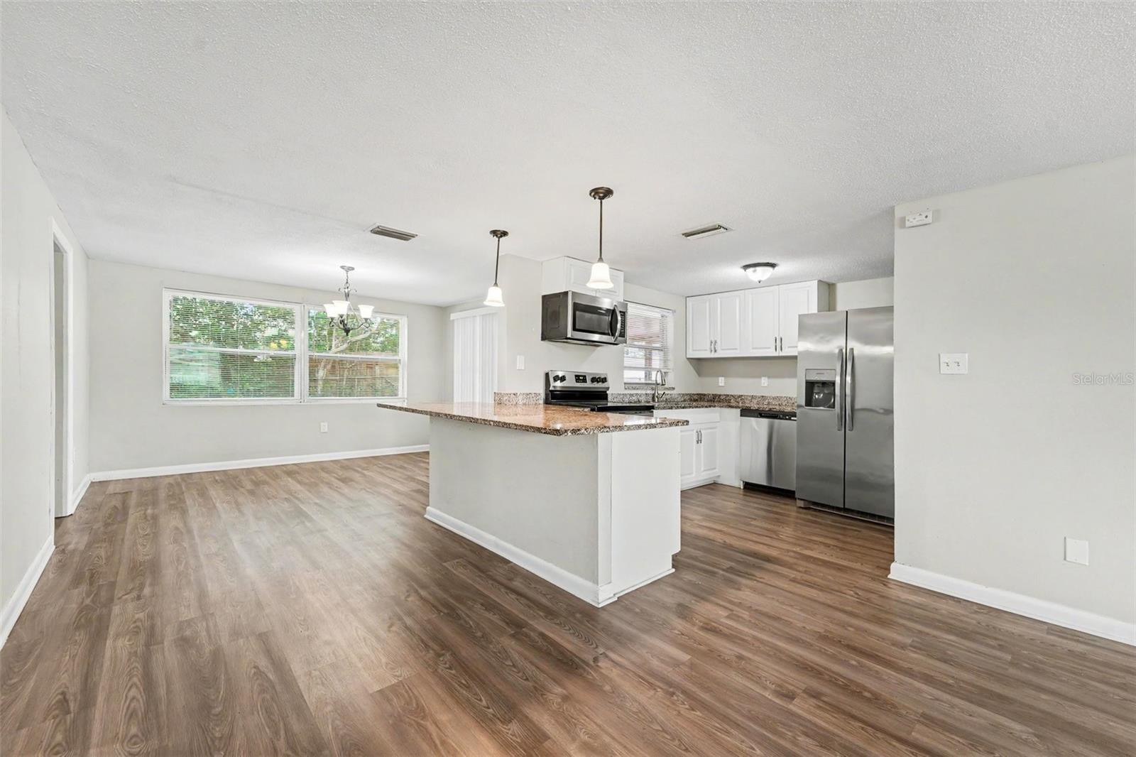 JASMINE LAKES - Residential