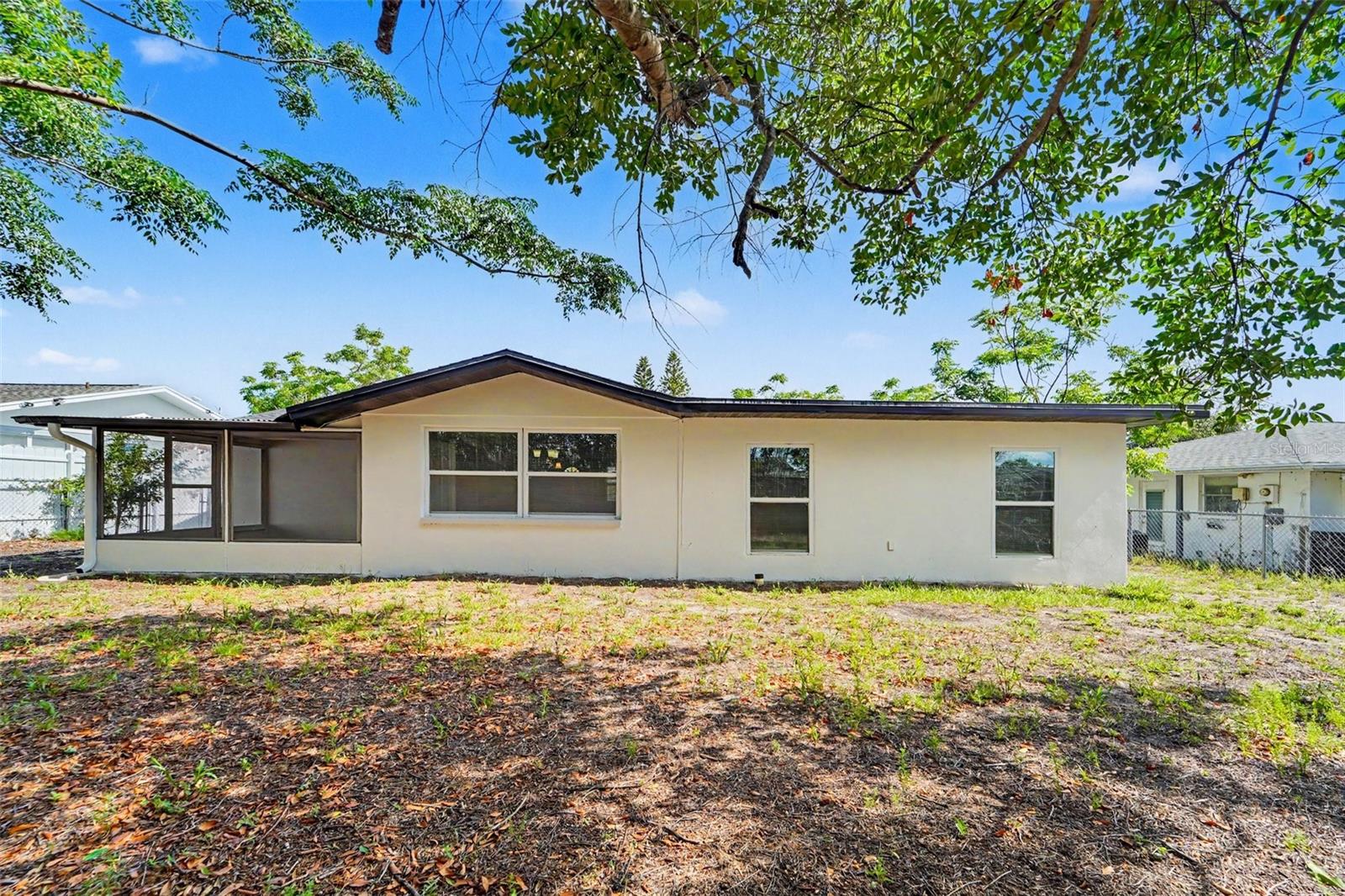 JASMINE LAKES - Residential