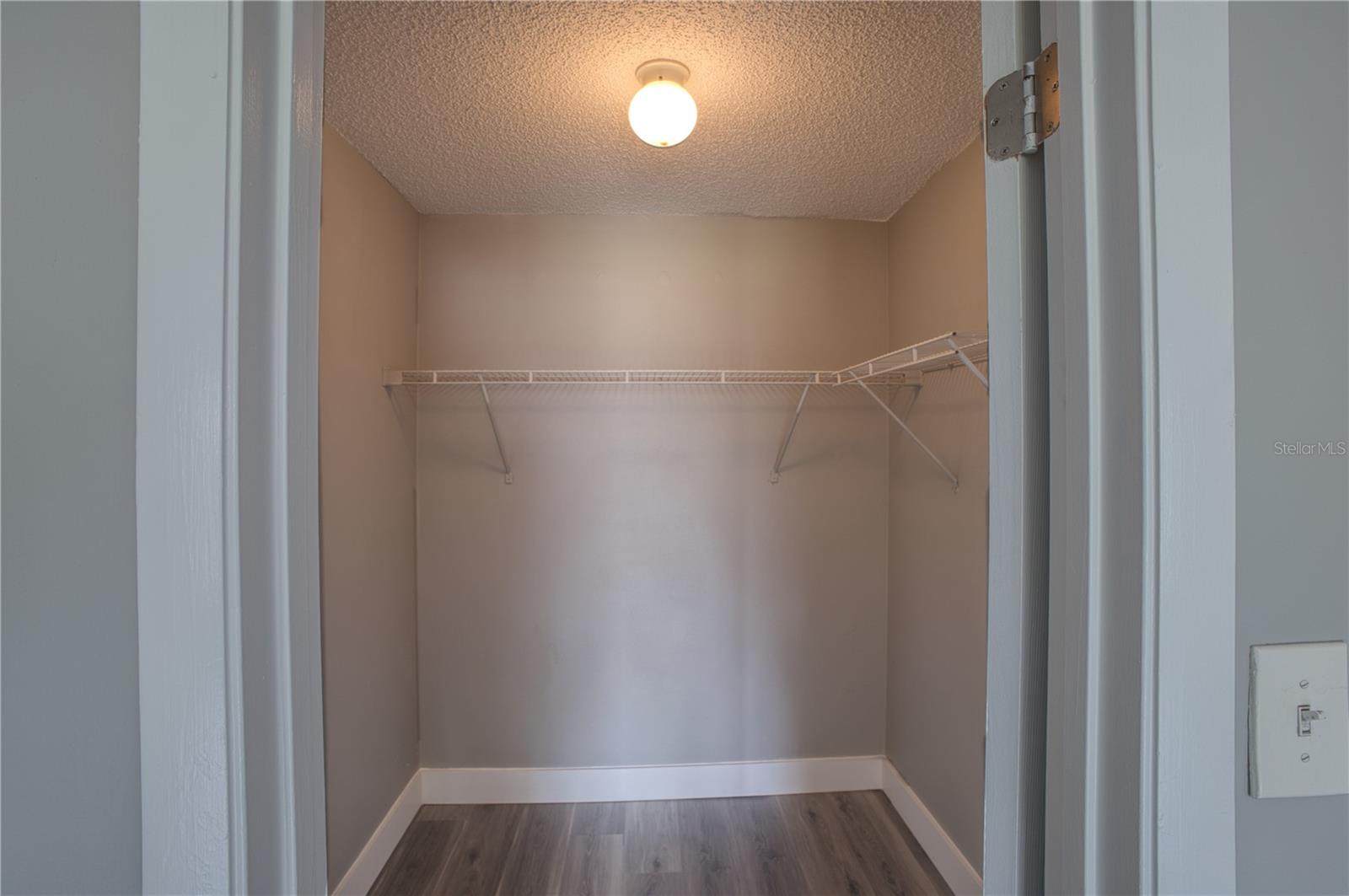 GINGER MILL PH 03 - Residential Lease