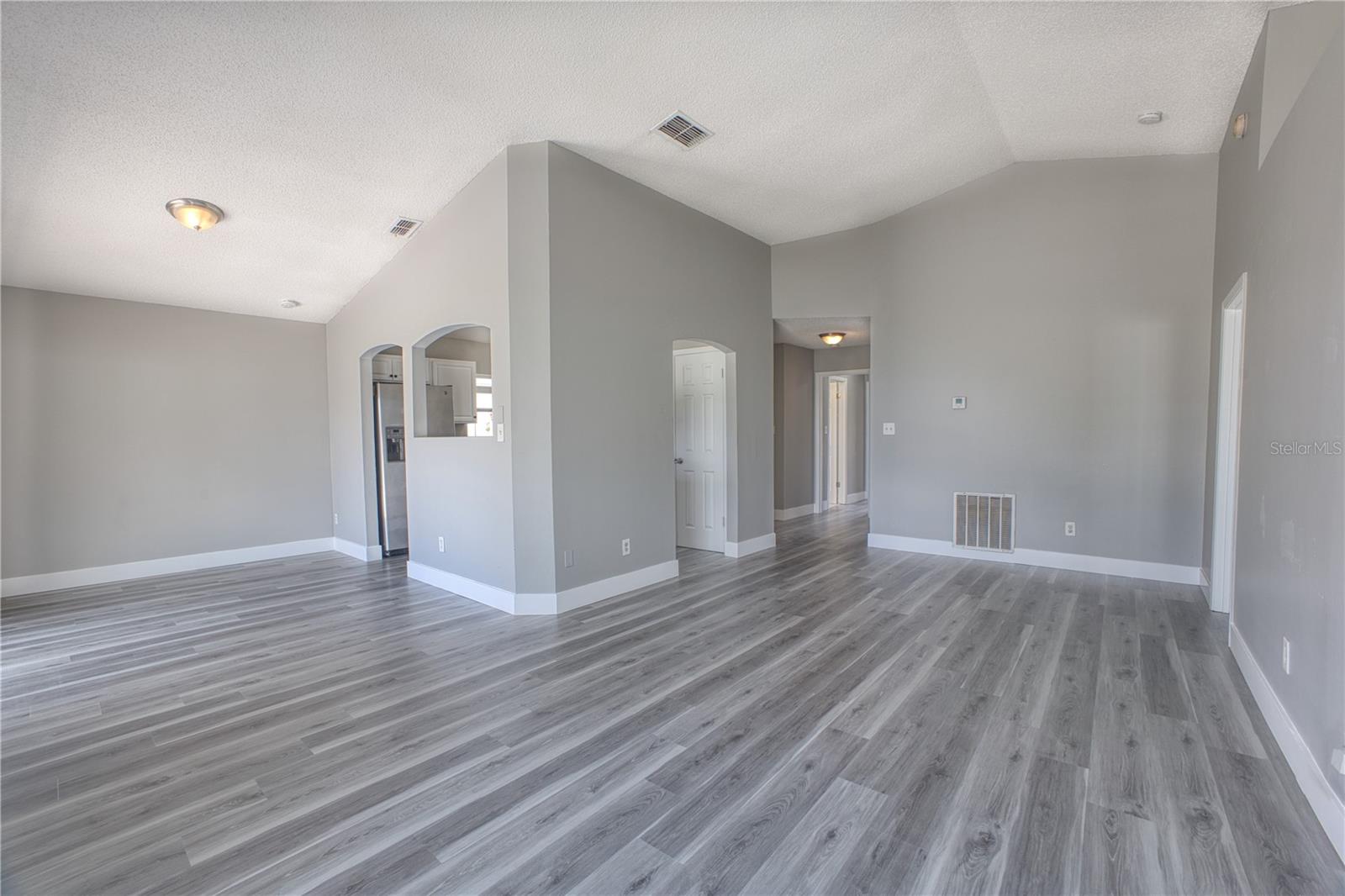 GINGER MILL PH 03 - Residential Lease