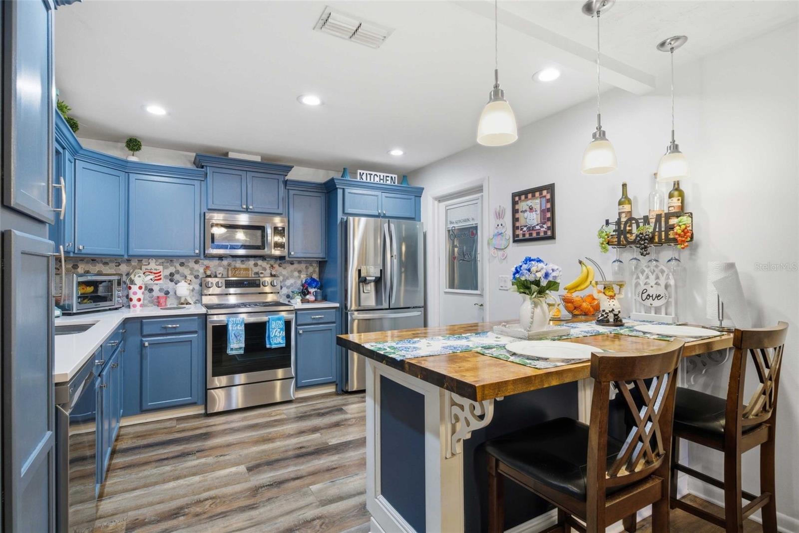 BEVERLY HILLS UNIT 06 SEC 02 - Residential