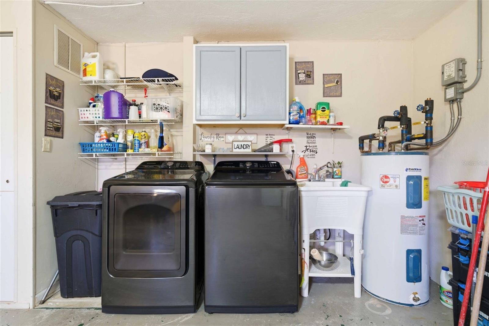 BEVERLY HILLS UNIT 06 SEC 02 - Residential