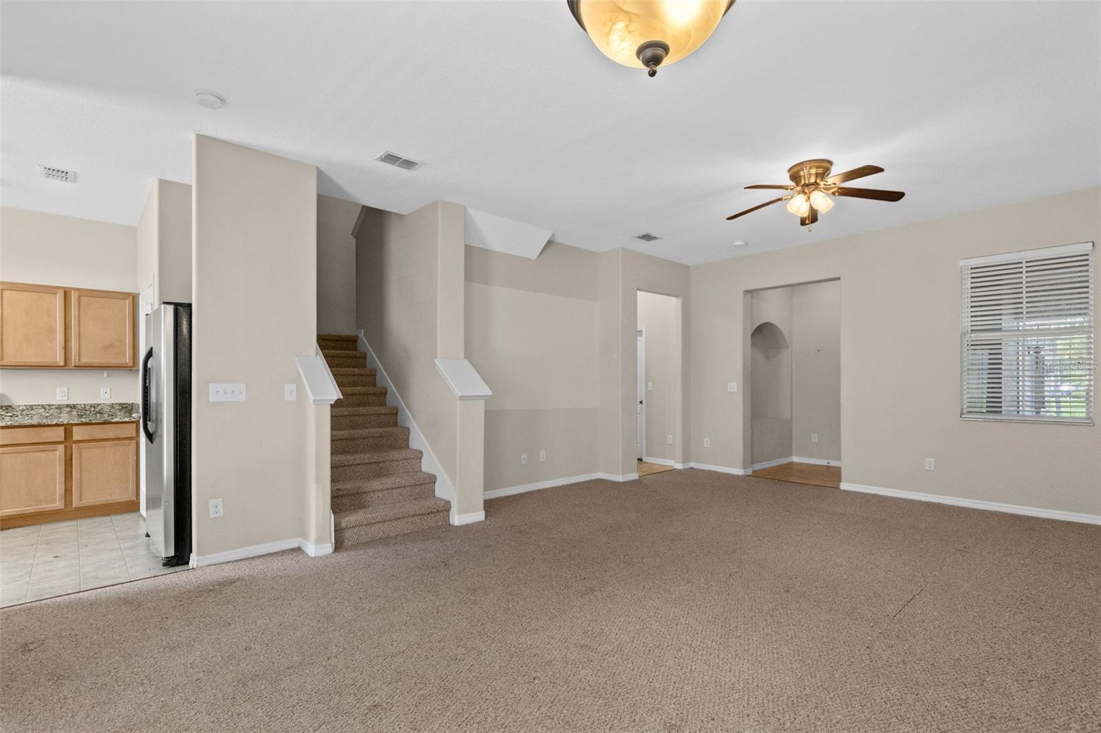 1327 PRIORY CIRCLE 1327