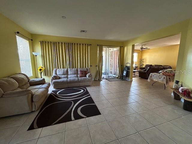 OAKHURST RESERVE UNIT TWO - Residential Lease