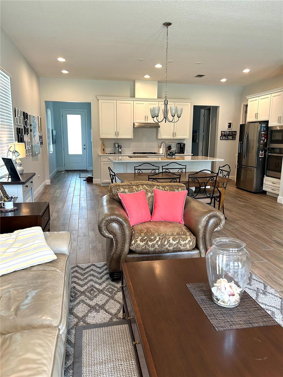 2042 KEY BAY TRAIL