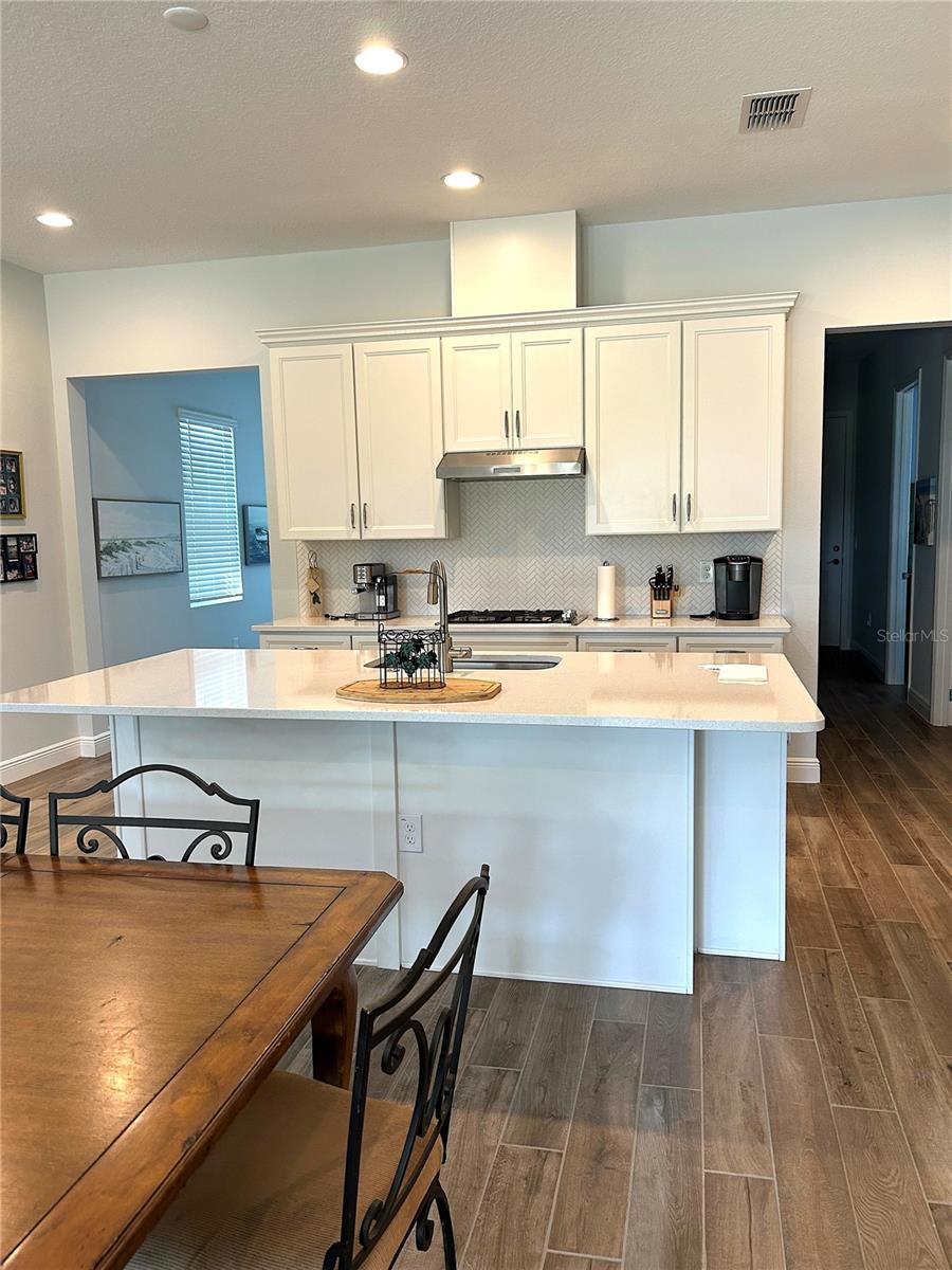 2042 KEY BAY TRAIL
