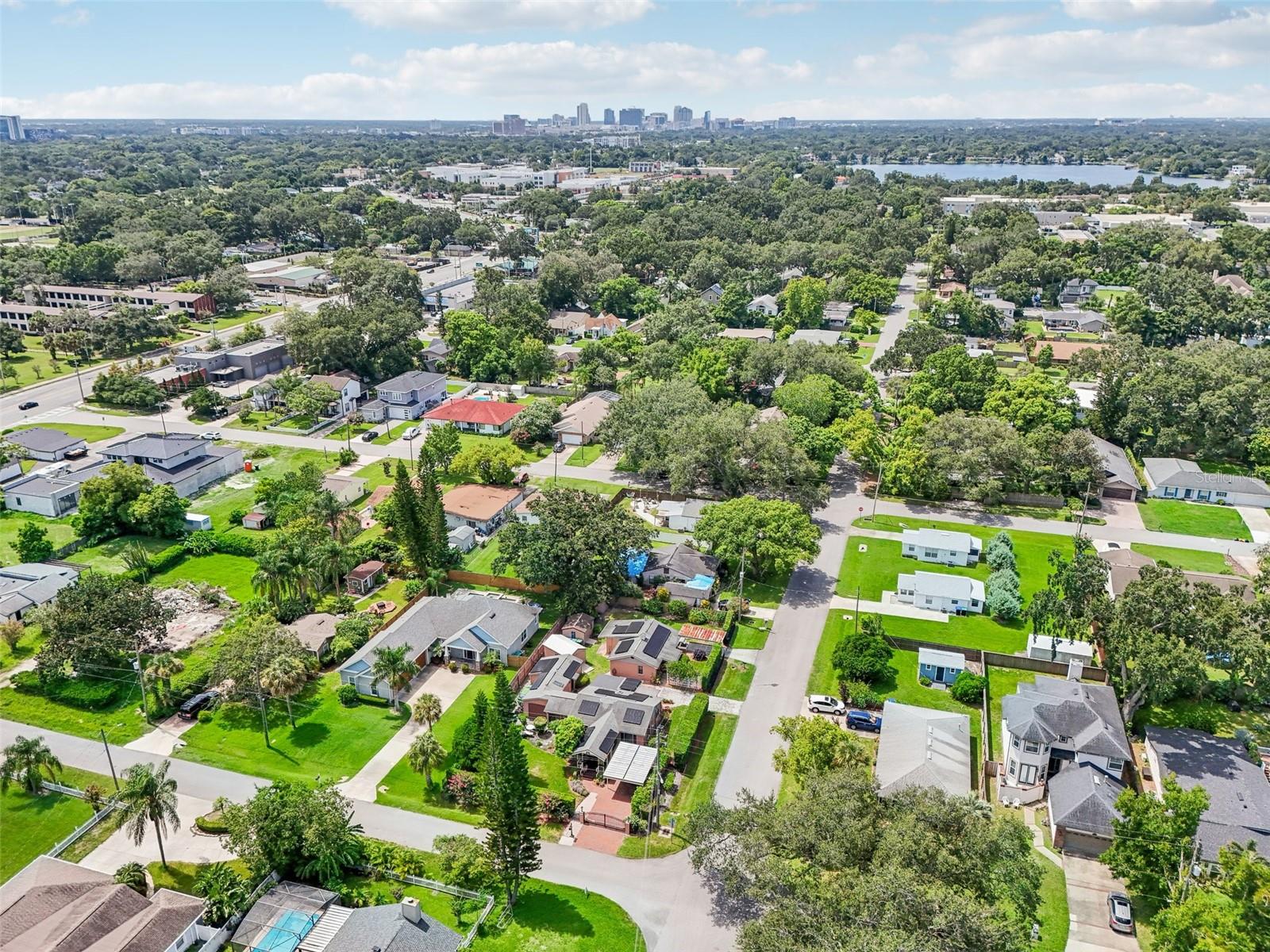 UNIVERSITY HEIGHTS - Residential Income
