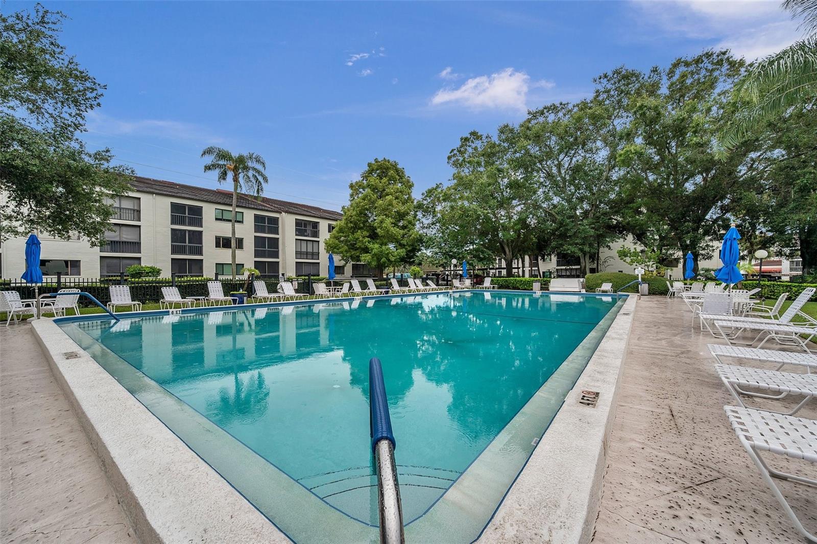 INVERNESS CONDO - Residential Lease