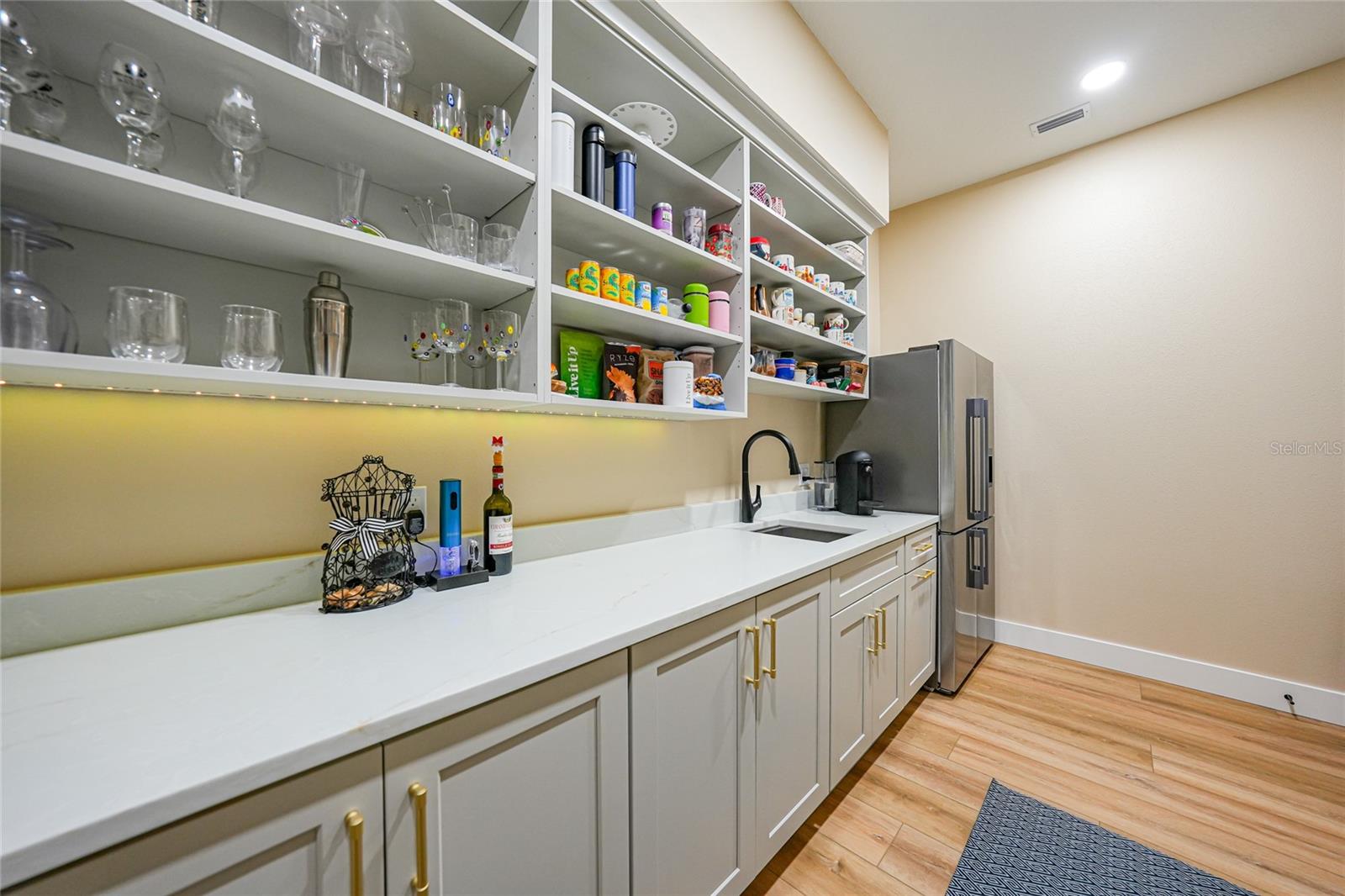 MARTIN MEADOWS SUB - Residential