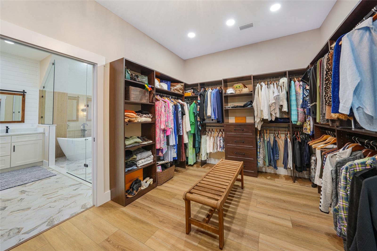 MARTIN MEADOWS SUB - Residential