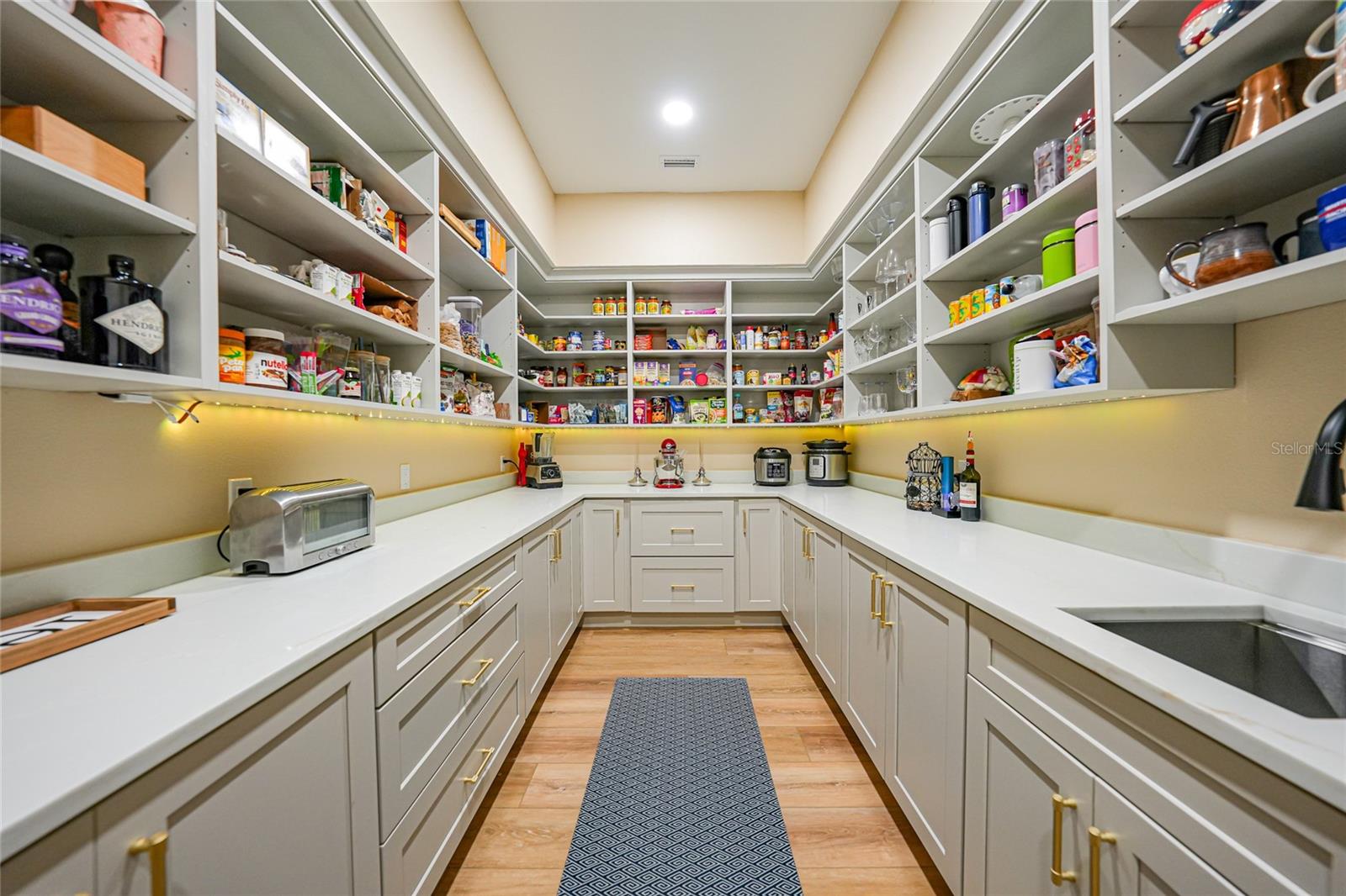 MARTIN MEADOWS SUB - Residential