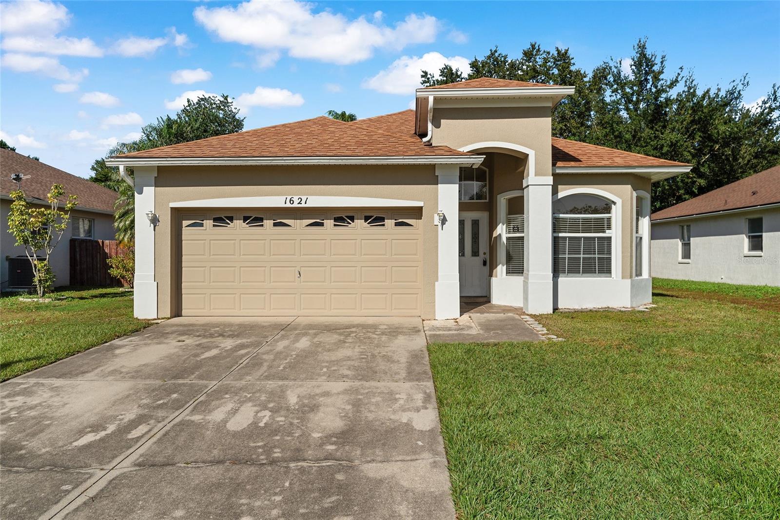 MOUNT DORA OVERLOOK AT MOUNT DORA LT 01 PB - Residential