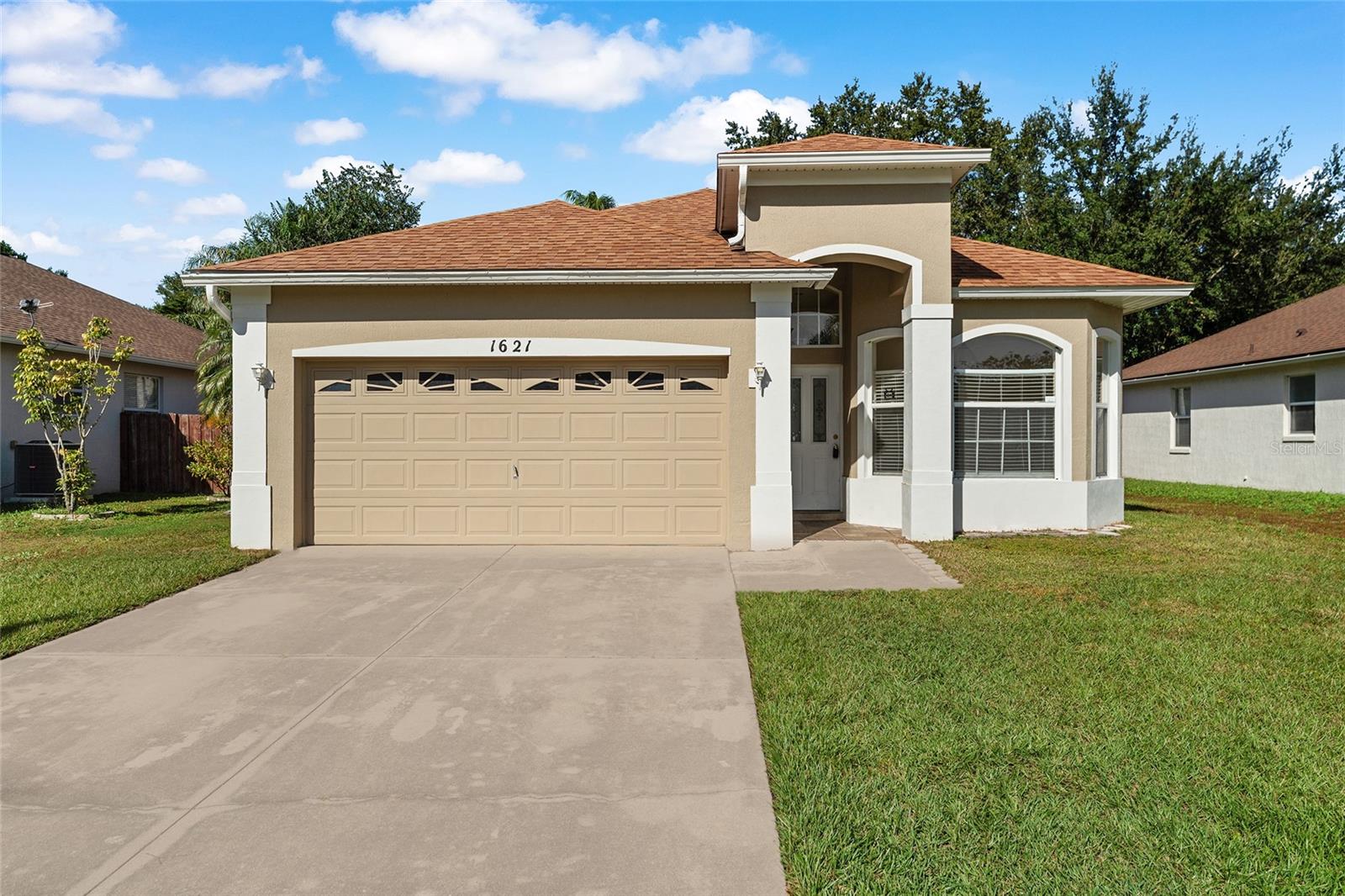 MOUNT DORA OVERLOOK AT MOUNT DORA LT 01 PB - Residential