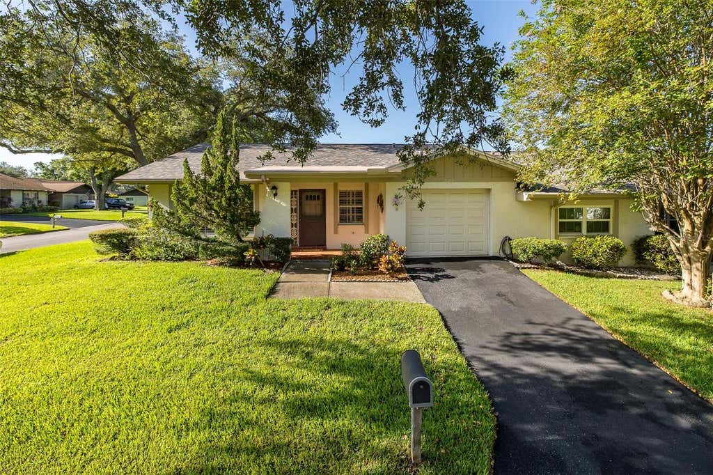 Photo of 2207 Marshall Drive, Dunedin, FL 34698 (MLS # TB8536917)