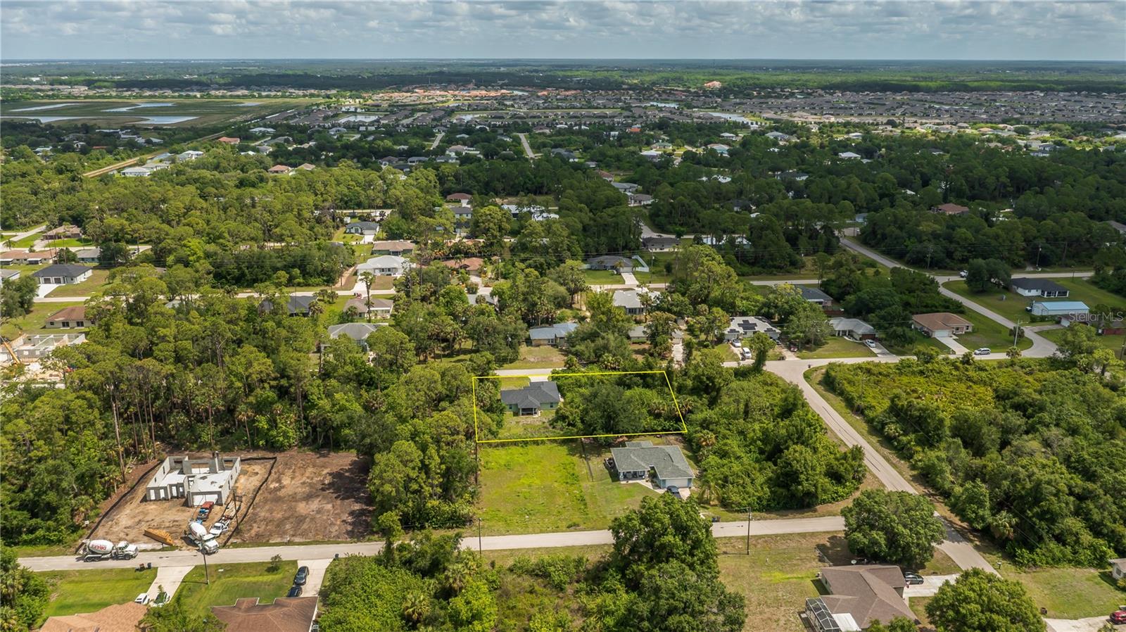 LEHIGH ACRES - Residential
