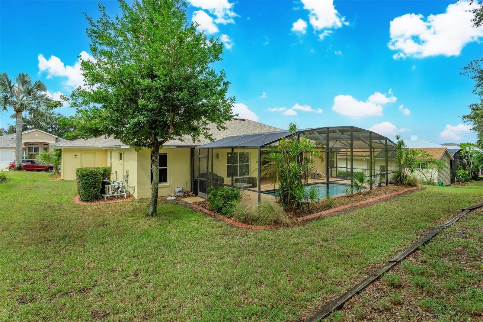 TAVARES ROYAL HARBOR PH 02 LT 179 - Residential
