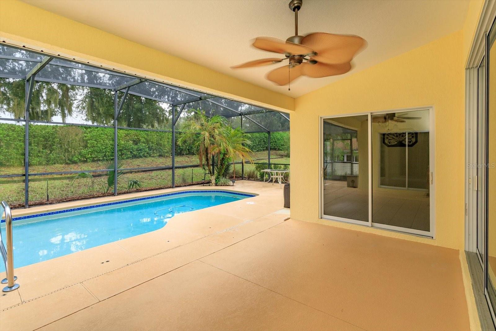 TAVARES ROYAL HARBOR PH 02 LT 179 - Residential