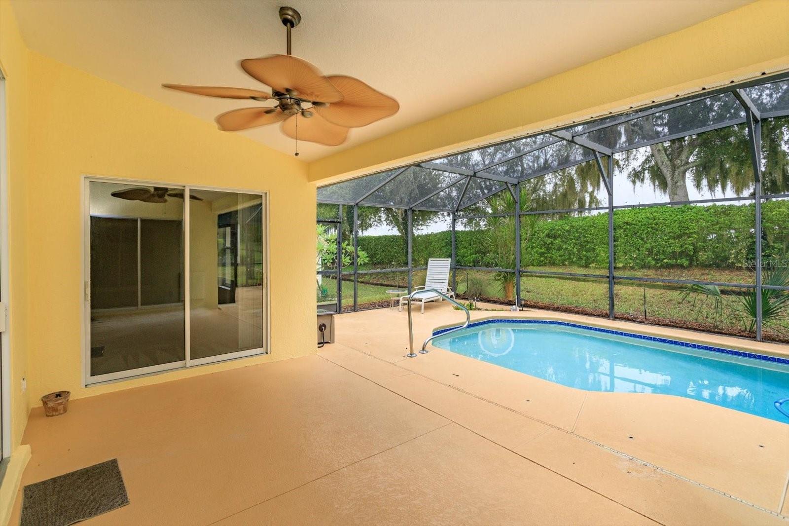 TAVARES ROYAL HARBOR PH 02 LT 179 - Residential
