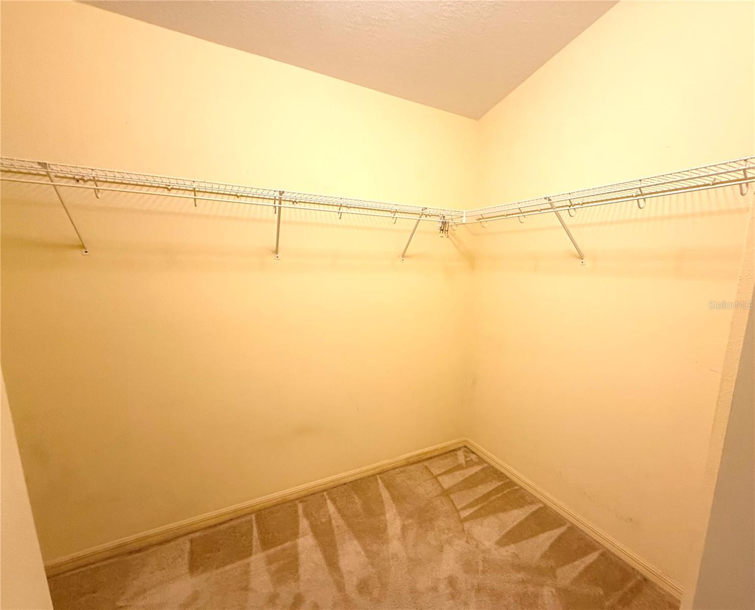 TAVARES ROYAL HARBOR PH 02 LT 179 - Residential